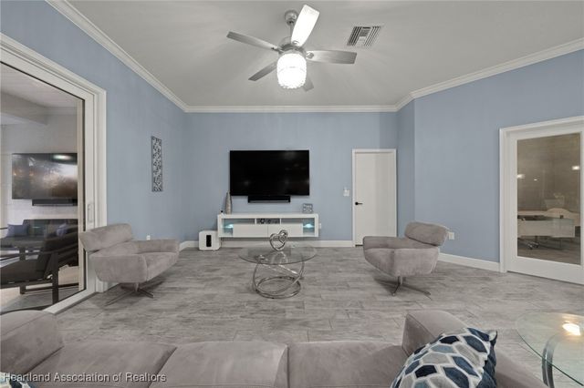 6008 Lake Regency Lane, Sebring, FL 33875