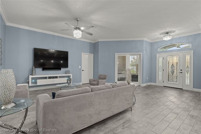 6008 Lake Regency Lane, Sebring, FL 33875