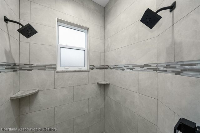 6008 Lake Regency Lane, Sebring, FL 33875