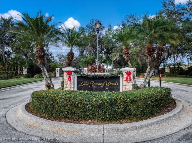 6008 Lake Regency Lane, Sebring, FL 33875