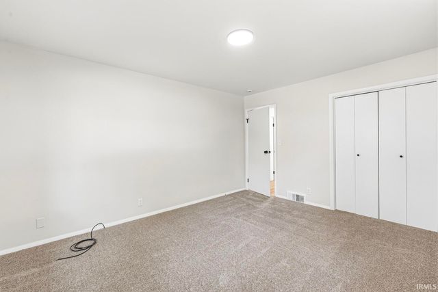 126 Woodhill Lane, South Bend, IN 46619