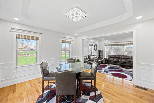 596 South St, Shrewsbury, MA 01545