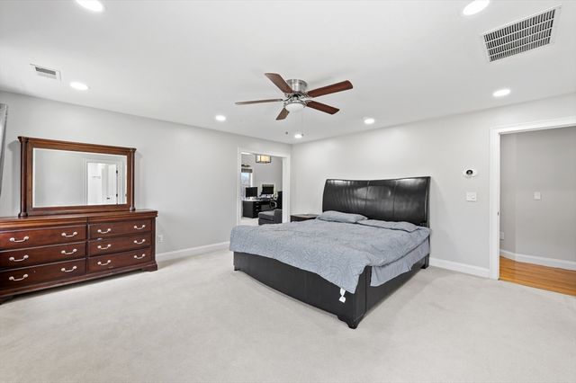 596 South St, Shrewsbury, MA 01545