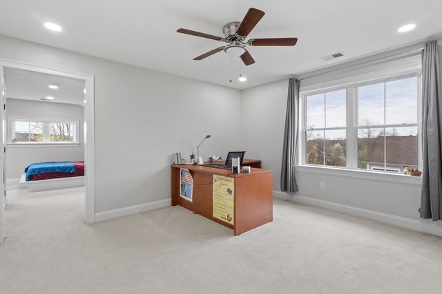 596 South St, Shrewsbury, MA 01545