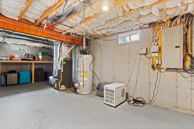 596 South St, Shrewsbury, MA 01545