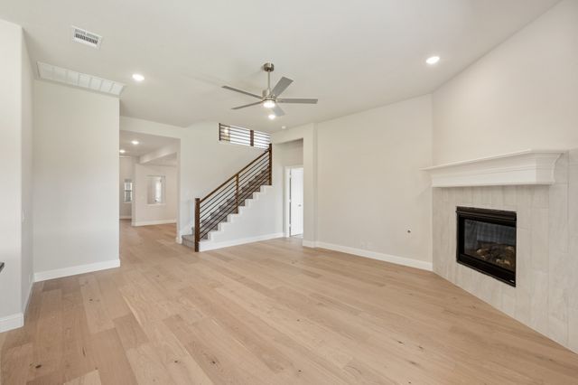204 Sweetwater Drive, Commerce, TX 75428