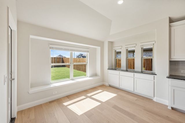 204 Sweetwater Drive, Commerce, TX 75428