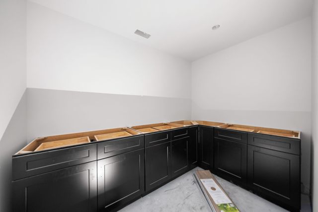 2108 Chivalry Way, Clarksville, TN 37040