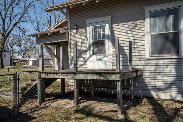 200 Dewitt Street, Collinsville, TX 76233