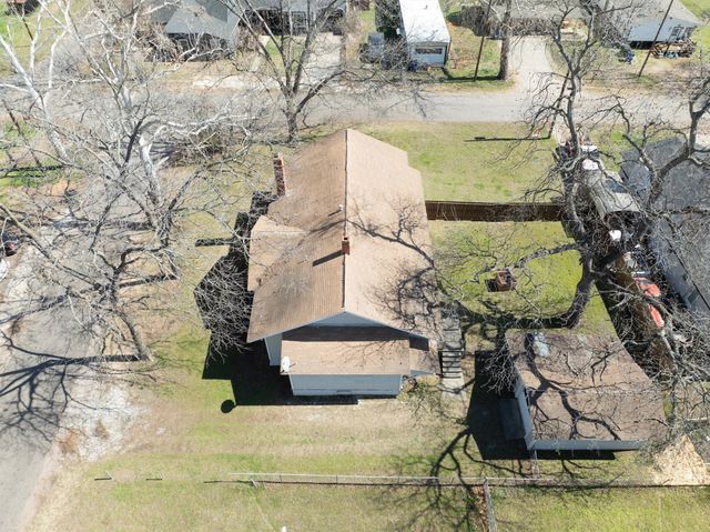 200 Dewitt Street, Collinsville, TX 76233