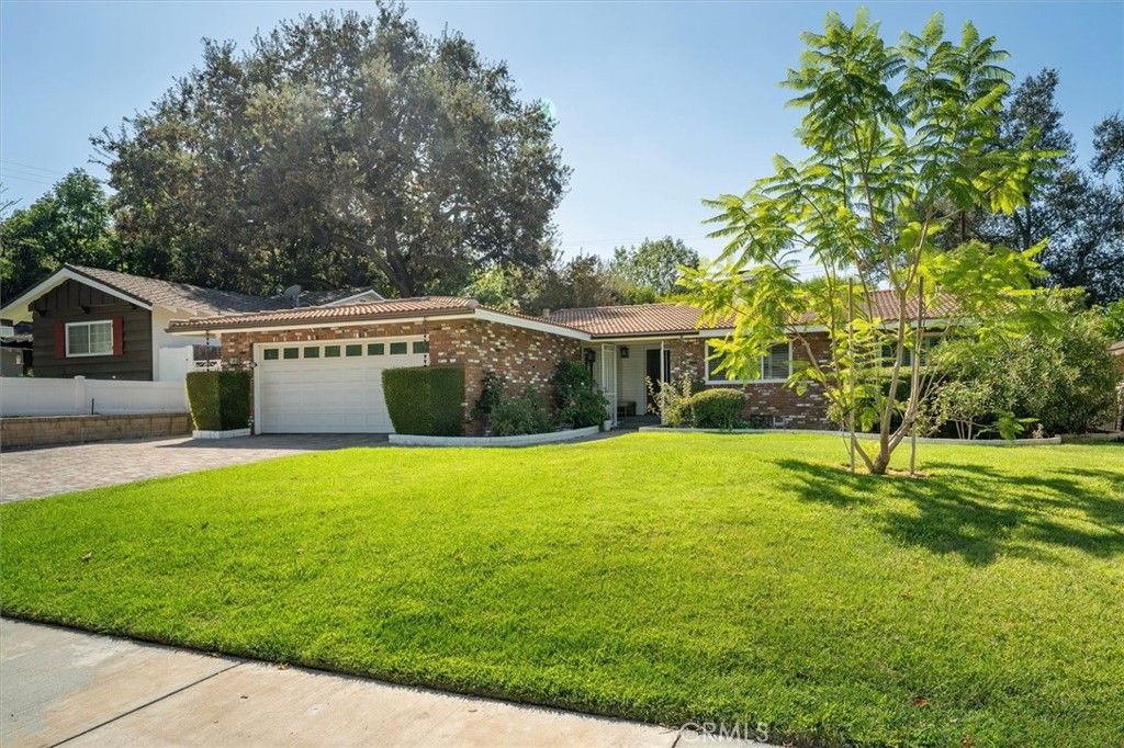 25065 Highspring Avenue, Newhall, CA 91321 — exterior