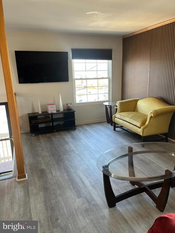 410 HUMMER CT, Sterling, VA 20164
