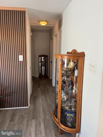 410 HUMMER CT, Sterling, VA 20164