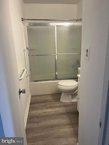 410 HUMMER CT, Sterling, VA 20164