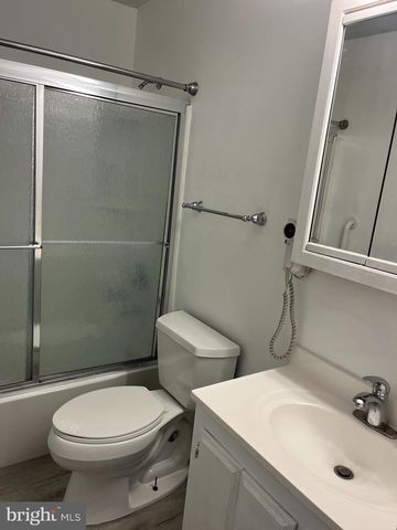 410 HUMMER CT, Sterling, VA 20164