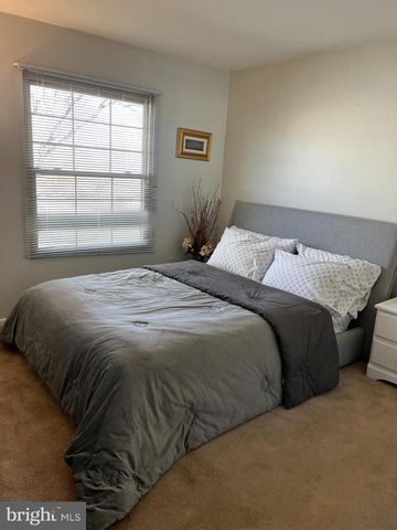 410 HUMMER CT, Sterling, VA 20164
