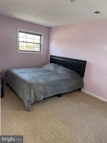 410 HUMMER CT, Sterling, VA 20164