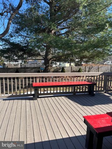 410 HUMMER CT, Sterling, VA 20164