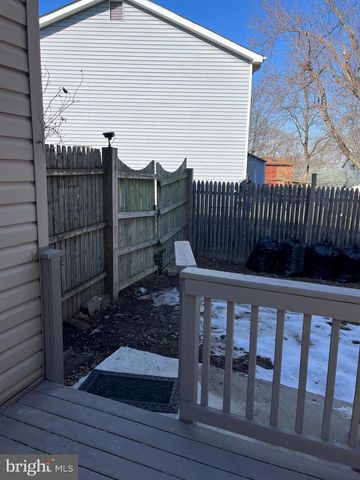 410 HUMMER CT, Sterling, VA 20164