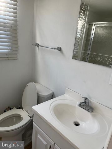 410 HUMMER CT, Sterling, VA 20164