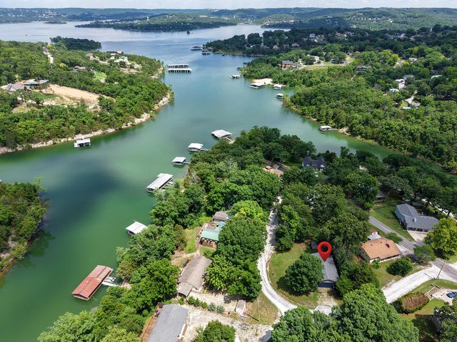 36 Shady Place Lane, Blue Eye, MO 65611
