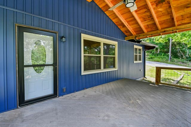 36 Shady Place Lane, Blue Eye, MO 65611
