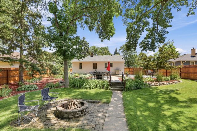 917 Westwood Lane, Anoka, MN 55303