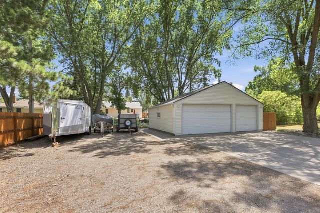917 Westwood Lane, Anoka, MN 55303