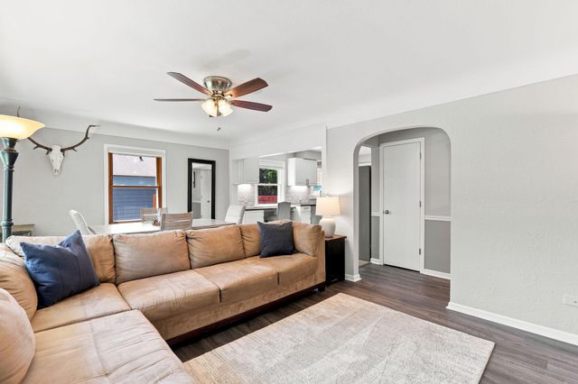 917 Westwood Lane, Anoka, MN 55303