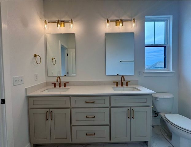 2409 S 31st Street, Rogers, AR 72758