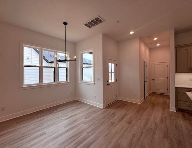 2409 S 31st Street, Rogers, AR 72758