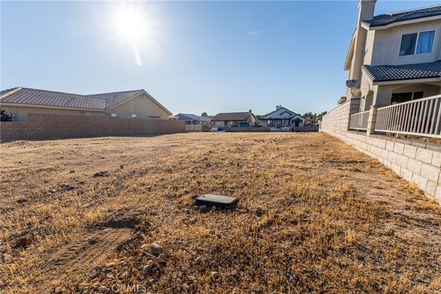26390 Buccaneer Lane, Helendale, CA 92342