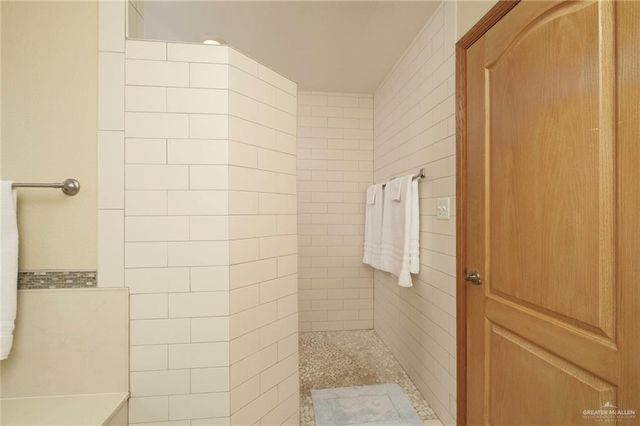 1580 Florida Avenue, Mercedes, TX 78570