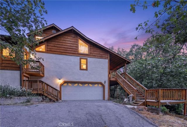 77 Park Drive, Running Springs, CA 92382