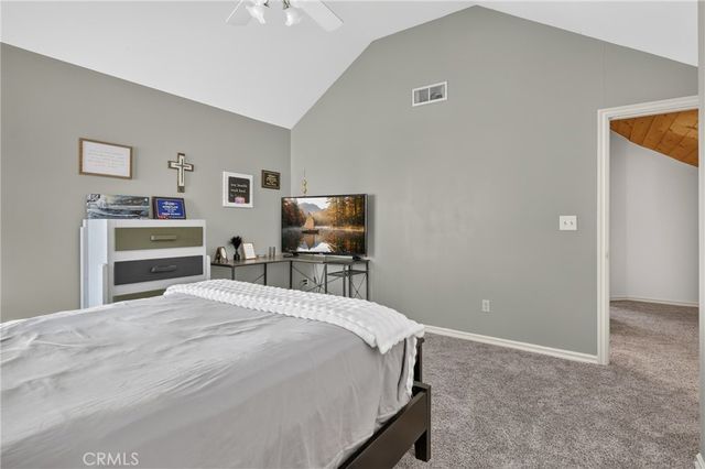 77 Park Drive, Running Springs, CA 92382