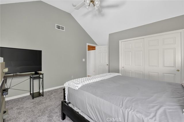 77 Park Drive, Running Springs, CA 92382