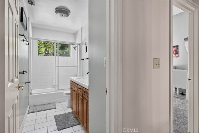 77 Park Drive, Running Springs, CA 92382