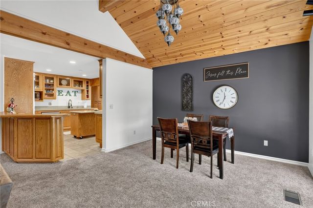 77 Park Drive, Running Springs, CA 92382