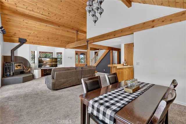 77 Park Drive, Running Springs, CA 92382