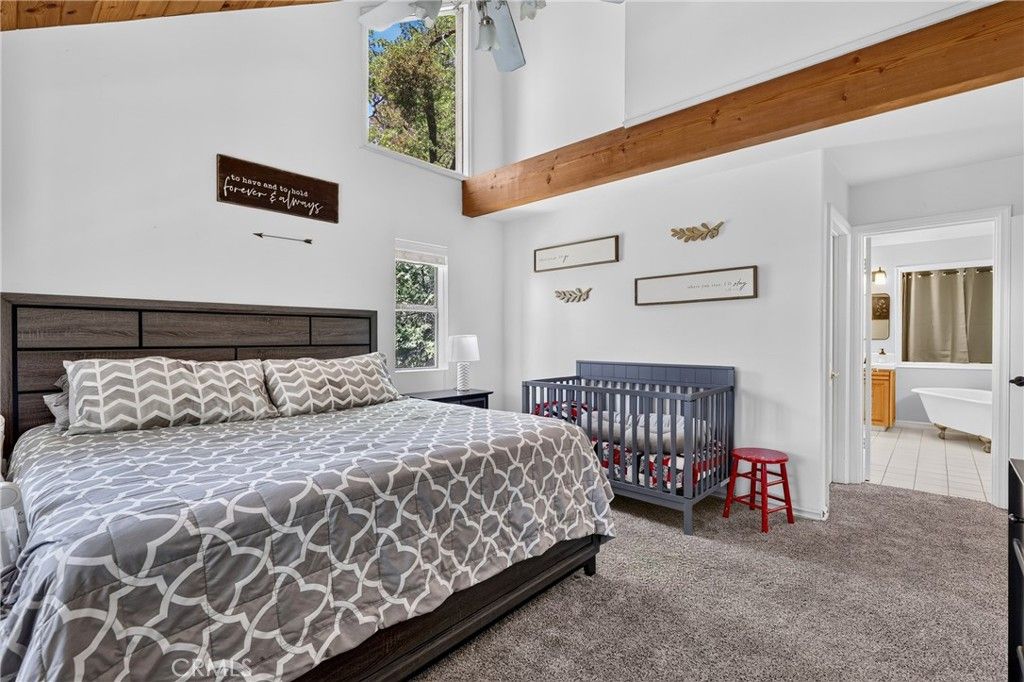 Image 18 of property listing at 77 Park, Running Springs, CA 92382
