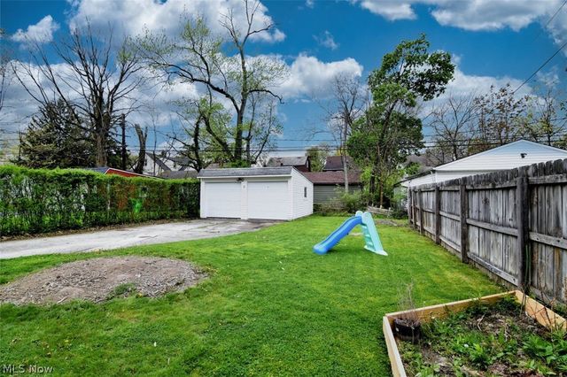1272 Winston Road, South Euclid, OH 44121