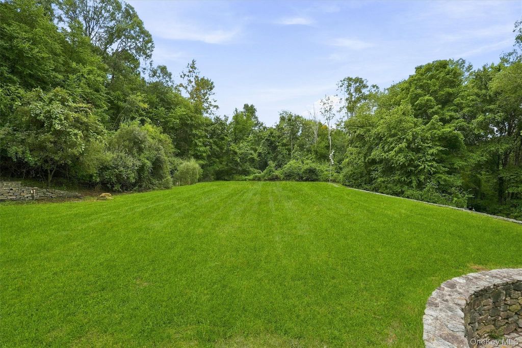 31 Boswell Road, Putnam Valley, NY 10579 — photo 4