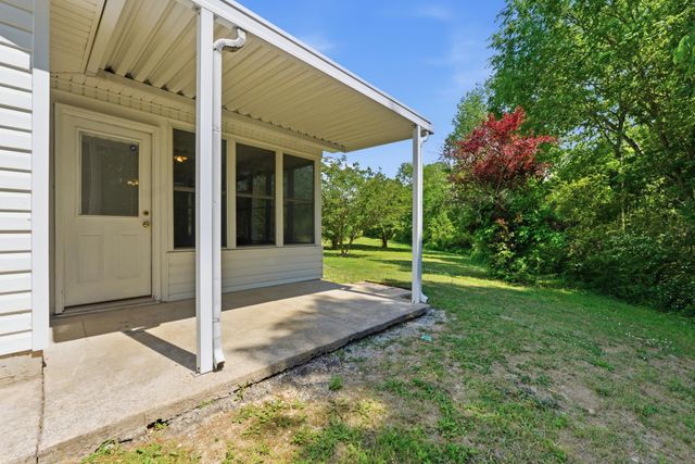 146 Flagstone Drive, Rossville, GA 30741