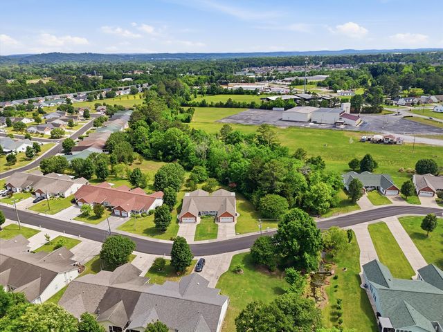 146 Flagstone Drive, Rossville, GA 30741