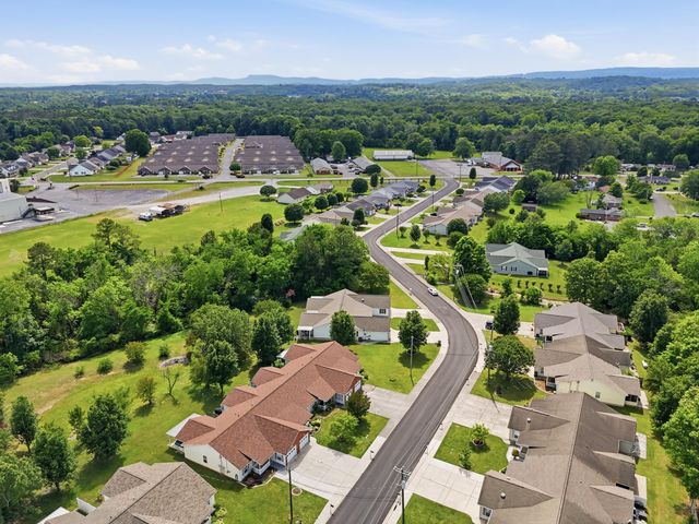146 Flagstone Drive, Rossville, GA 30741