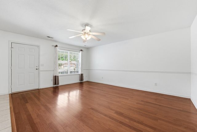 146 Flagstone Drive, Rossville, GA 30741