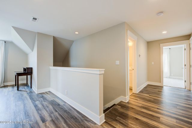 12122 Cypress Ridge Dr, Jeffersontown, KY 40299