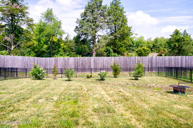 12122 Cypress Ridge Dr, Jeffersontown, KY 40299