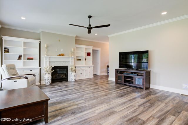 12122 Cypress Ridge Dr, Jeffersontown, KY 40299