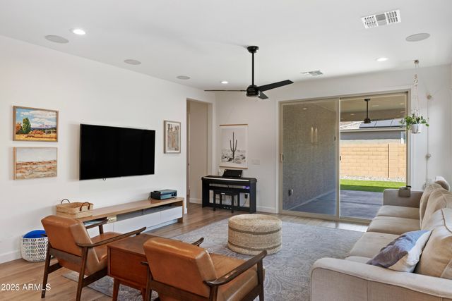 13326 W Paso Trail, Peoria, AZ 85383